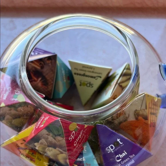 # 0861+ Glass Teapot with Blue Handle - Picture 3 of 8